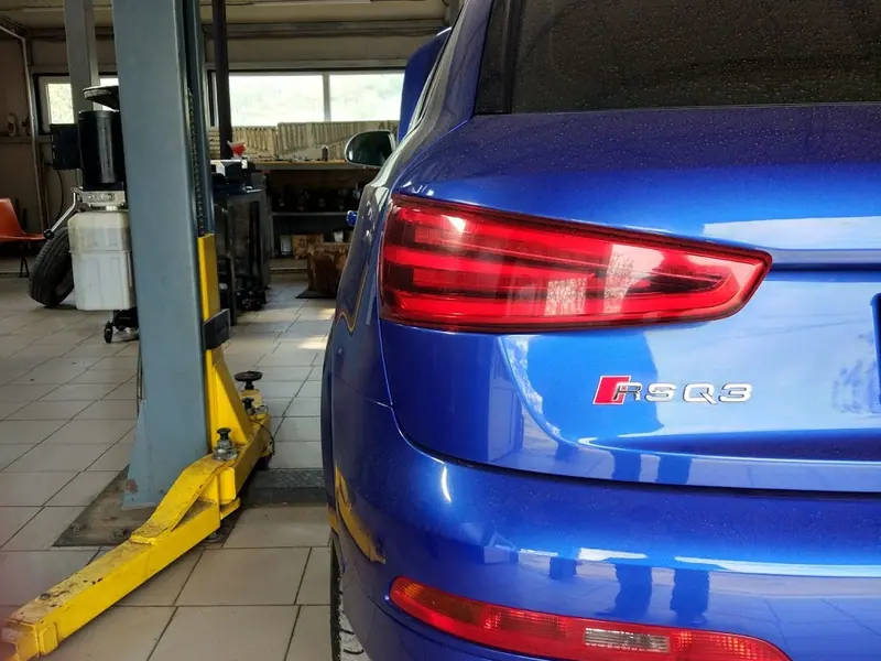 Audi RSQ3 în service-ul BRAVO MOTORS